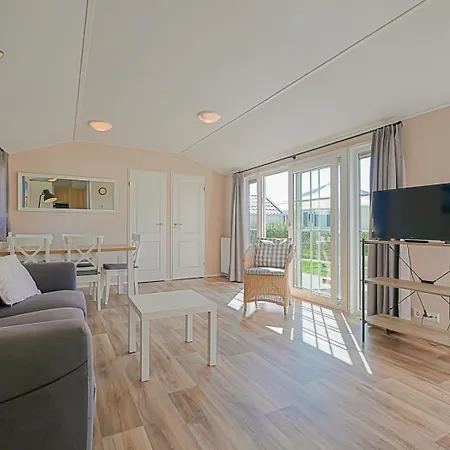 Luttikduin Nr 22 - Aan Zee * カラントスウオーフ