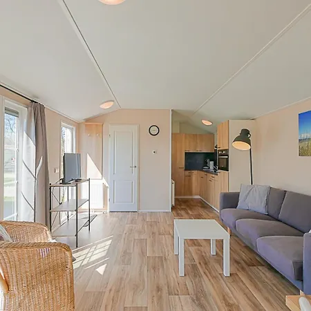 Luttikduin Nr 22 - Aan Zee * カラントスウオーフ