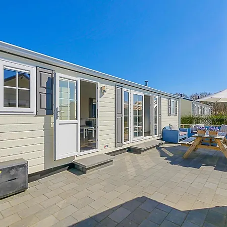 Luttikduin Nr 22 - Aan Zee * カラントスウオーフ